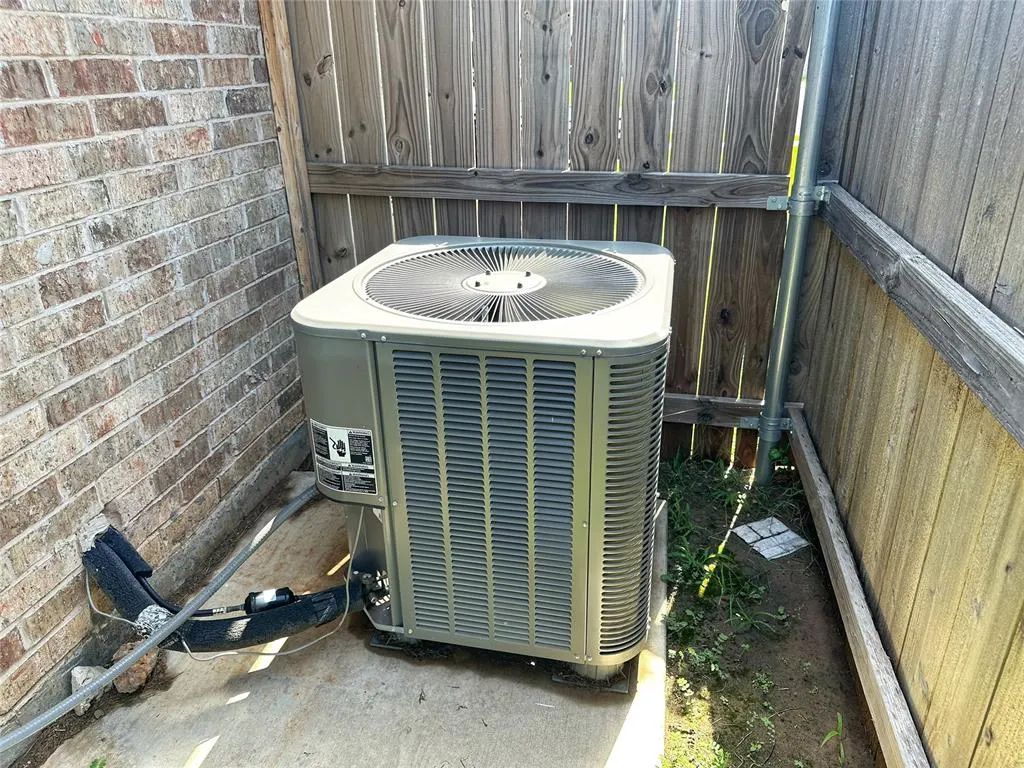 Photo 34 — 3813 Central Park Drive, Moore, OK 73160