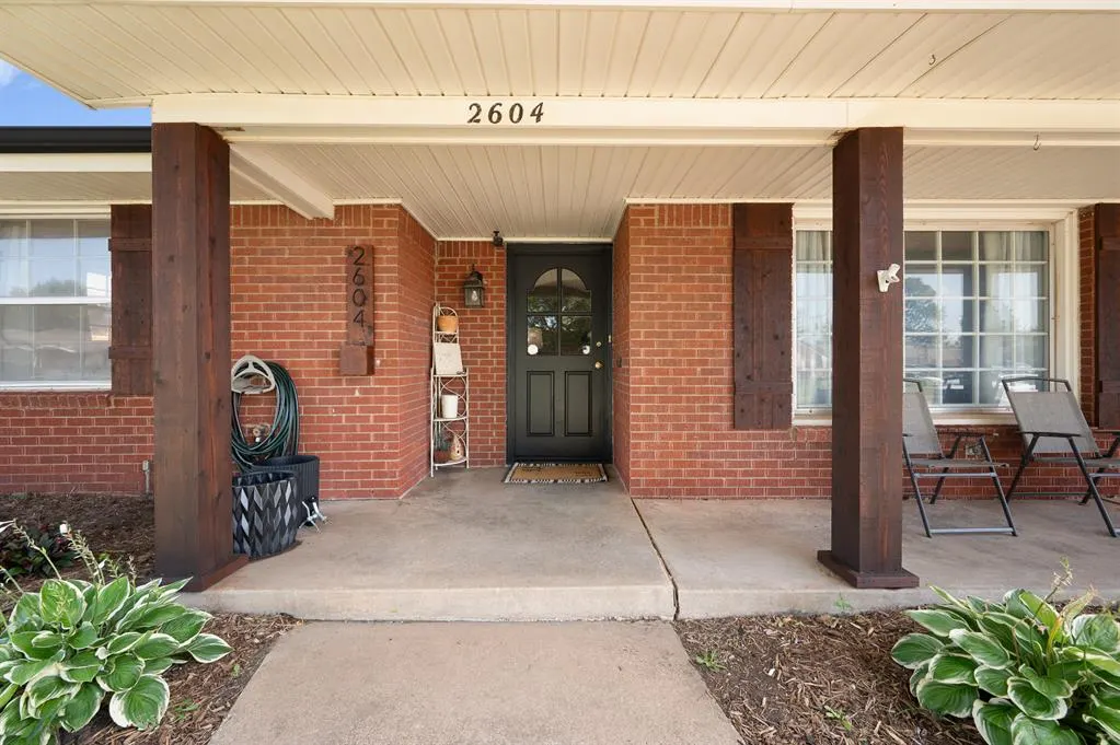 Photo 6 — 2604 NW 110th Street, Oklahoma City, OK 73120