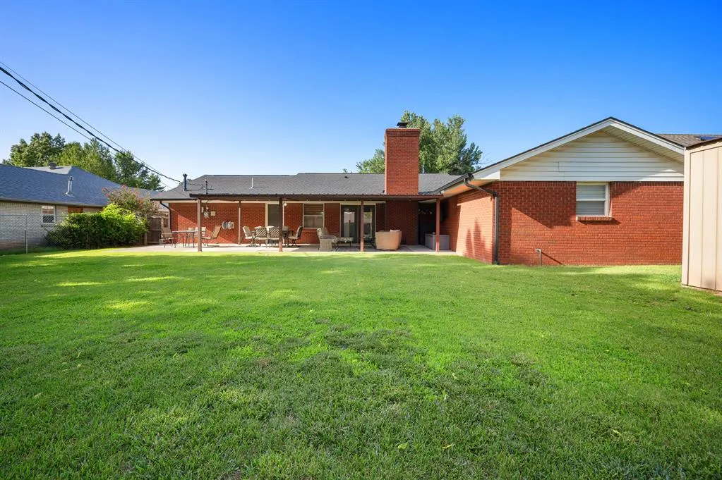 Photo 42 — 2604 NW 110th Street, Oklahoma City, OK 73120