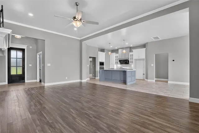 Photo 7 — 3032 Drake Crest Drive, Edmond, OK 73034