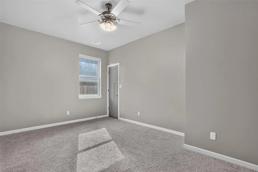 Photo 32 — 3032 Drake Crest Drive, Edmond, OK 73034