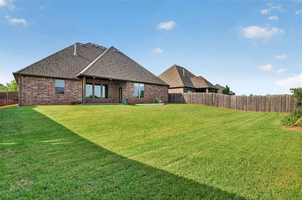 Photo 42 — 3032 Drake Crest Drive, Edmond, OK 73034