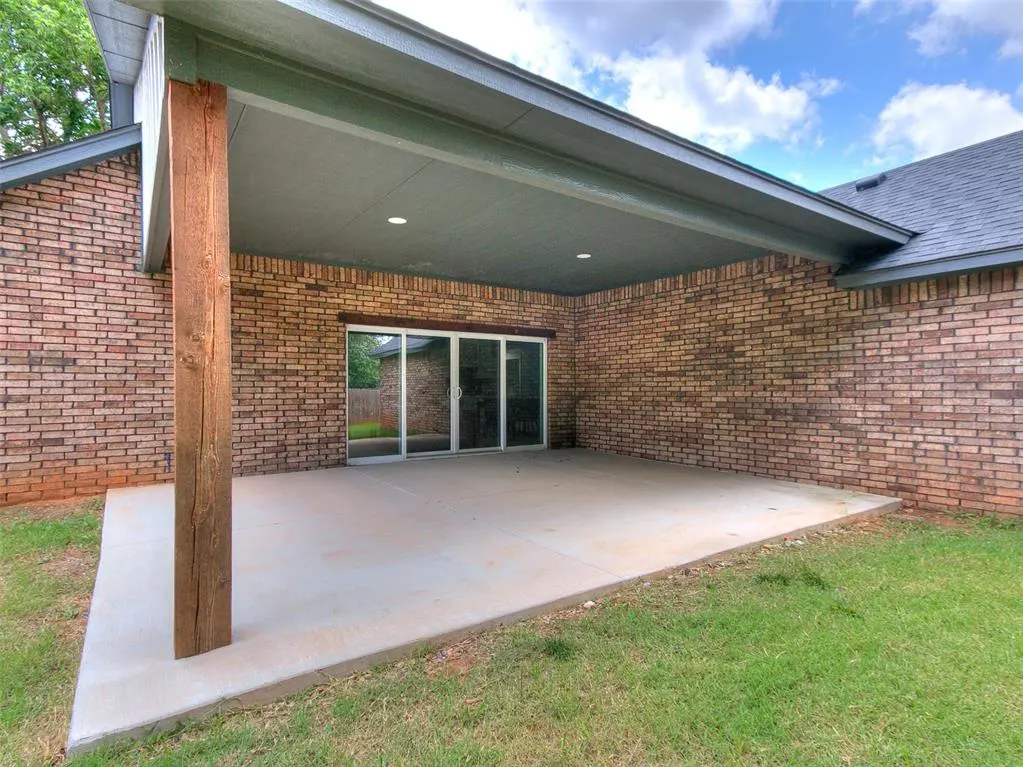 Photo 46 — 10121 St Patrick Drive, Midwest City, OK 73130