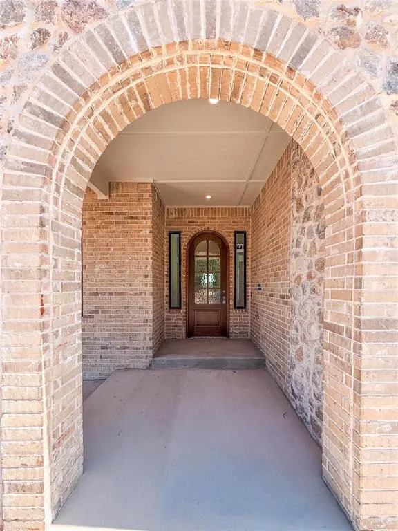 Photo 2 — 6233 Duncan Farm Road, Edmond, OK 73034