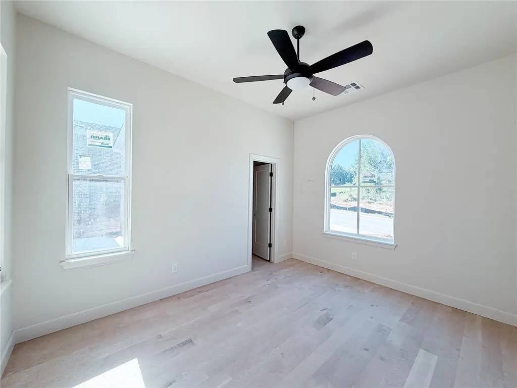 Photo 4 — 6233 Duncan Farm Road, Edmond, OK 73034