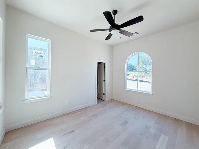 Photo 4 — 6233 Duncan Farm Road, Edmond, OK 73034