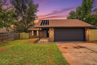 Sold home at 2304 NE 10th Street