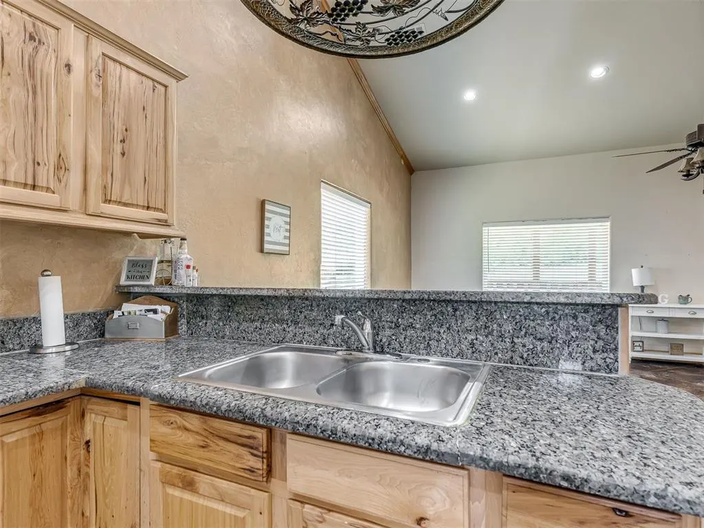 Photo 14 — 9606 Benny Bruce Street, Norman, OK 73026