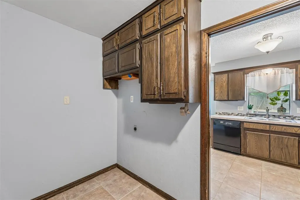 Photo 32 — 2624 NW 115th Street, Oklahoma City, OK 73120