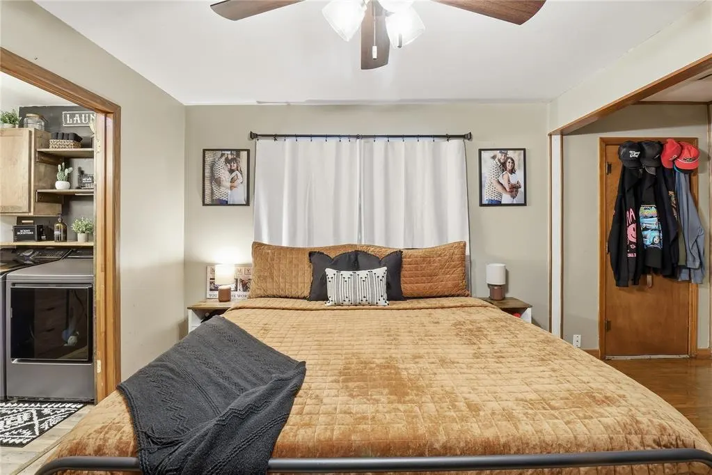 Photo 10 — 330 N Bailey Street, Hobart, OK 73651