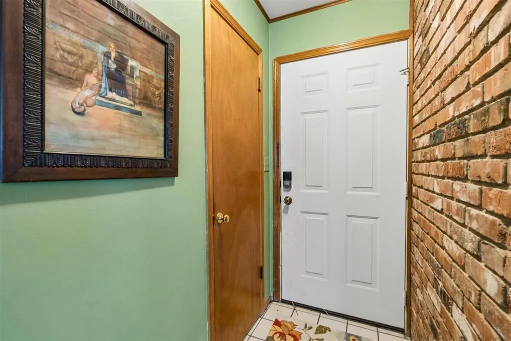 Photo 5 — 10108 Haverhill Place, Oklahoma City, OK 73120