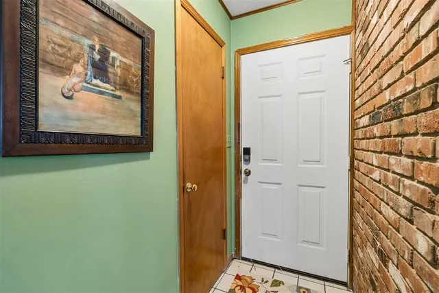 Photo 5 — 10108 Haverhill Place, Oklahoma City, OK 73120