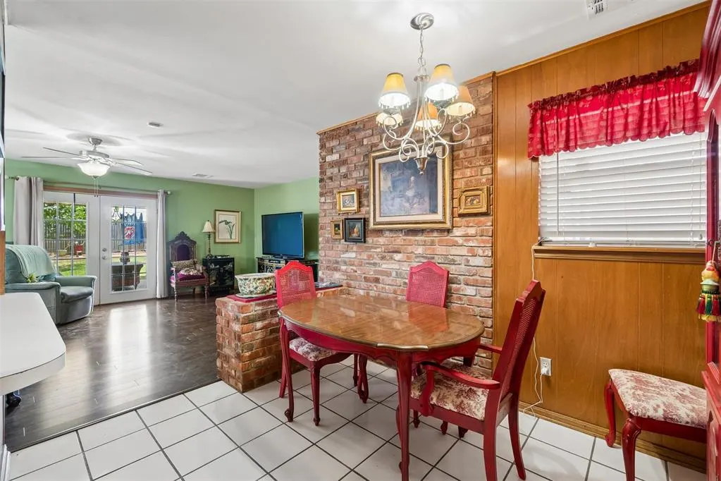Photo 15 — 10108 Haverhill Place, Oklahoma City, OK 73120