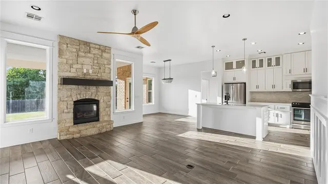 Photo 2 — 13529 Cobblestone Curve Road, Oklahoma City, OK 73142