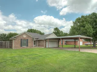 Sold home at 410 Harvest Hills