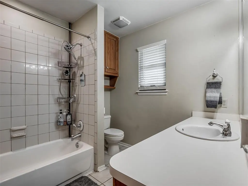 Photo 22 — 410 Harvest Hills, Harrah, OK 73045