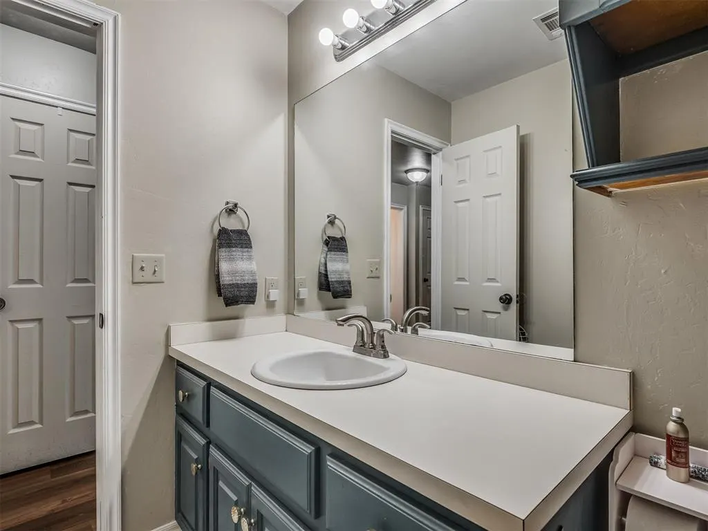 Photo 30 — 410 Harvest Hills, Harrah, OK 73045