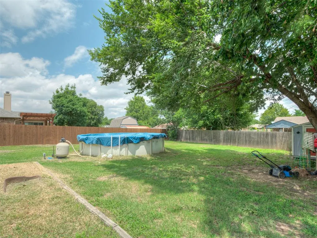 Photo 33 — 410 Harvest Hills, Harrah, OK 73045