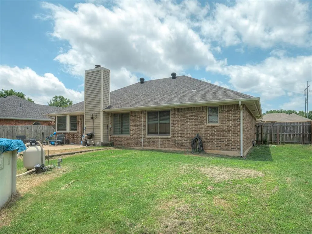 Photo 37 — 410 Harvest Hills, Harrah, OK 73045