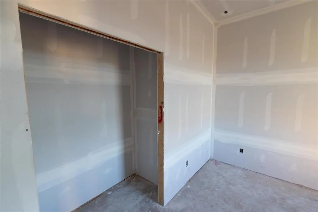 Photo 12 — 808 Peony Place, Edmond, OK 73034