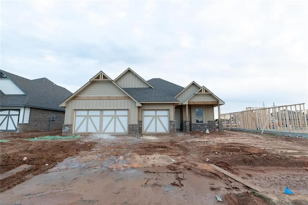 Photo 14 — 808 Peony Place, Edmond, OK 73034