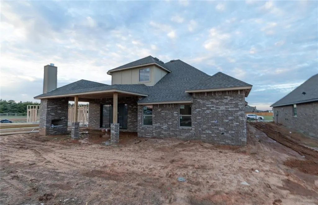 Photo 16 — 808 Peony Place, Edmond, OK 73034