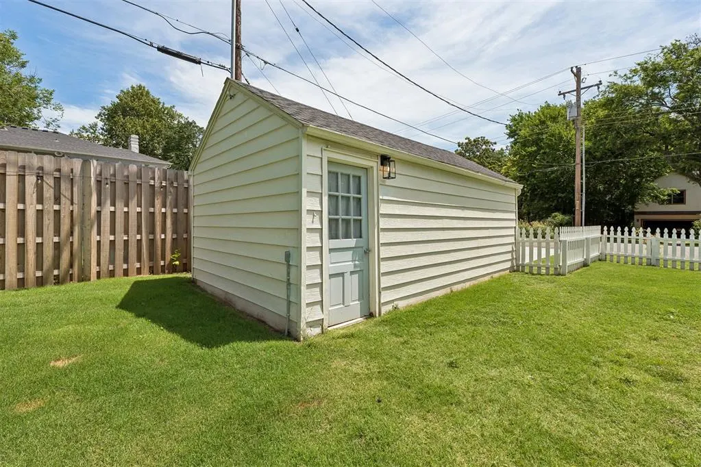 Photo 35 — 643 Okmulgee Street, Norman, OK 73071