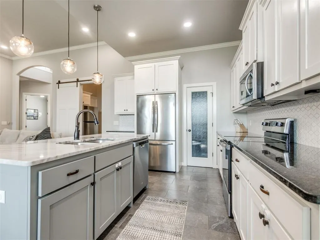 Photo 5 — 9332 SW 44th Terrace, Oklahoma City, OK 73179