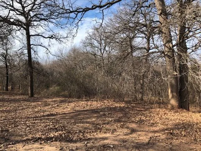 Photo 2 — 01 E Redbud Creek Circle, Harrah, OK 73045