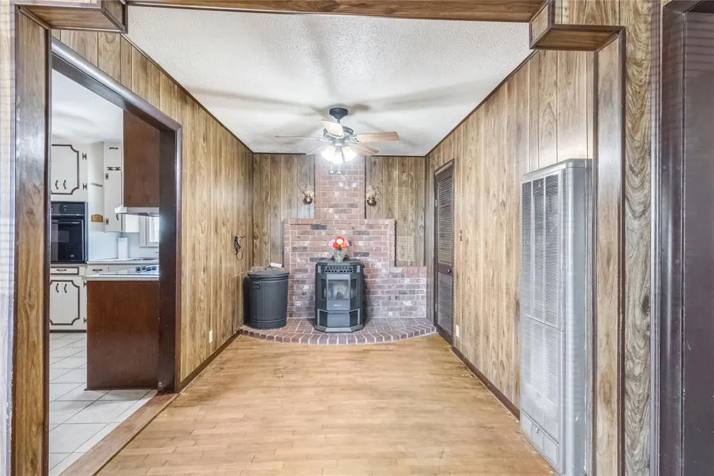 Photo 18 — 15655 Sooner Avenue, Maysville, OK 73057