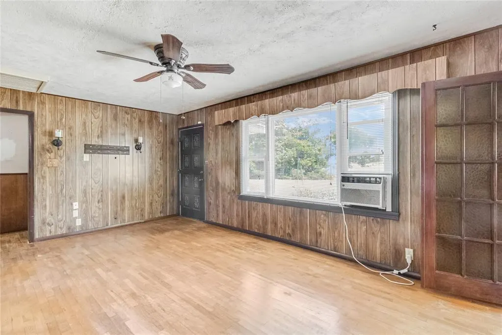 Photo 17 — 15655 Sooner Avenue, Maysville, OK 73057