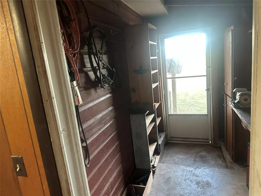 Photo 32 — 15655 Sooner Avenue, Maysville, OK 73057