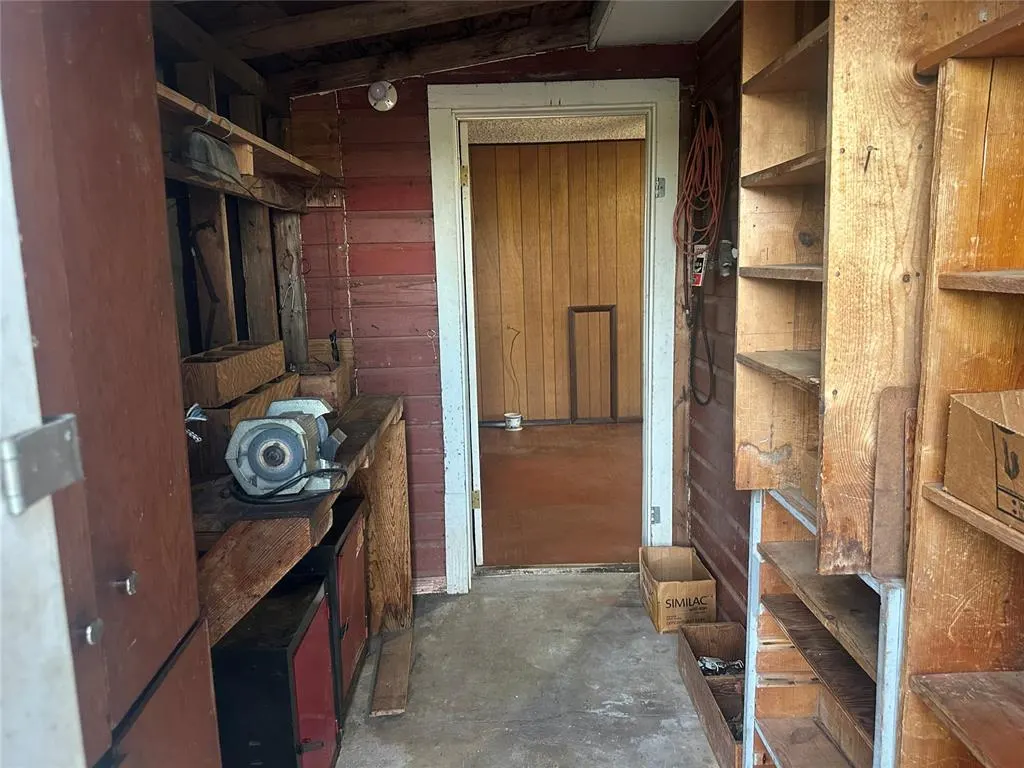 Photo 33 — 15655 Sooner Avenue, Maysville, OK 73057