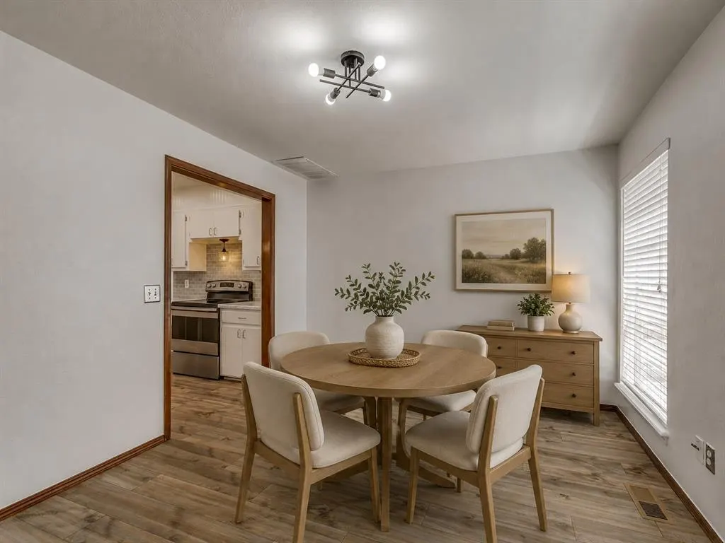 Photo 9 — 321 Timberwind Road, Edmond, OK 73034