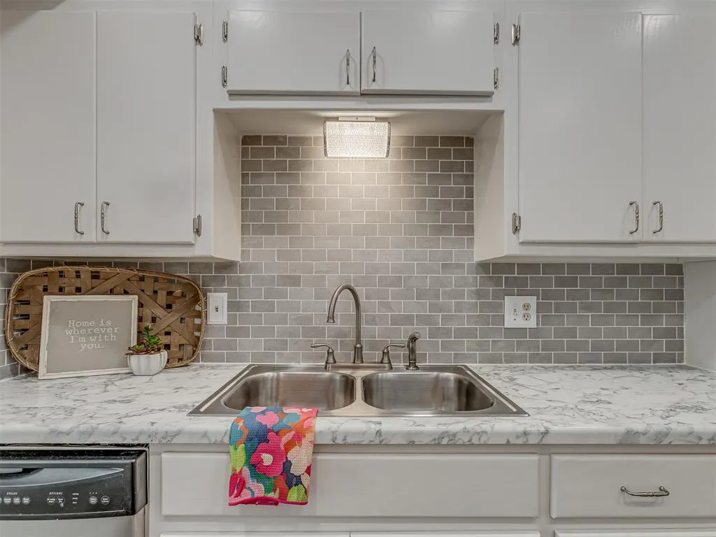 Photo 15 — 321 Timberwind Road, Edmond, OK 73034