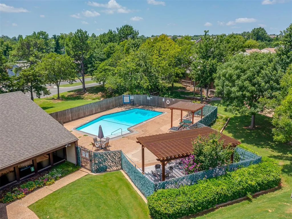 Photo 38 — 321 Timberwind Road, Edmond, OK 73034