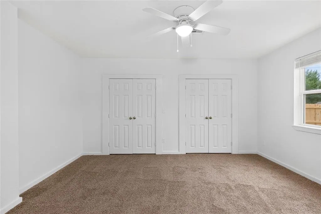 Photo 14 — 208 Maple Street, Elgin, OK 73538