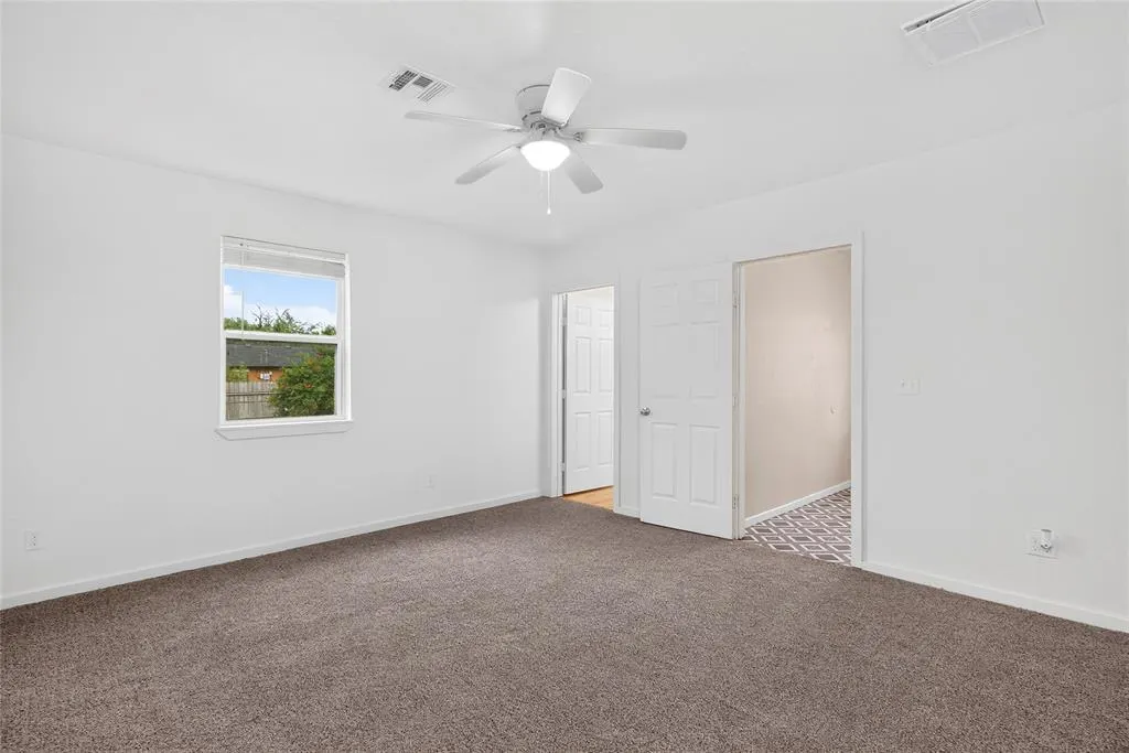 Photo 16 — 208 Maple Street, Elgin, OK 73538
