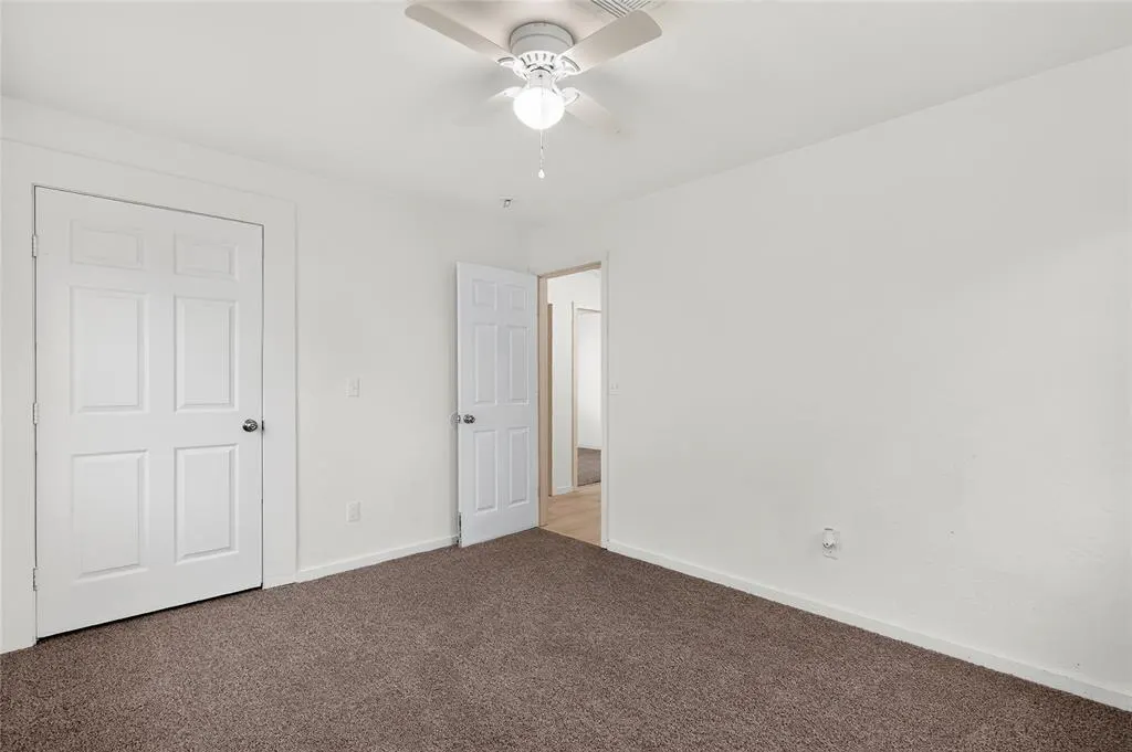 Photo 24 — 208 Maple Street, Elgin, OK 73538