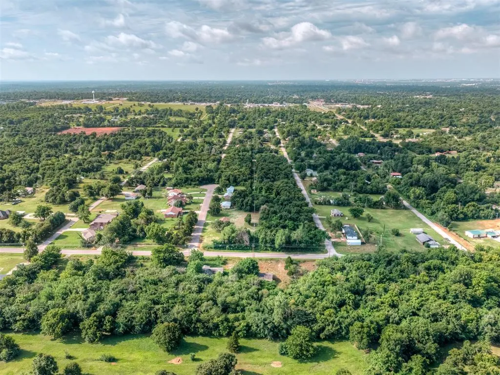 Photo 6 — 10117 NE 36th Street, Spencer, OK 73084