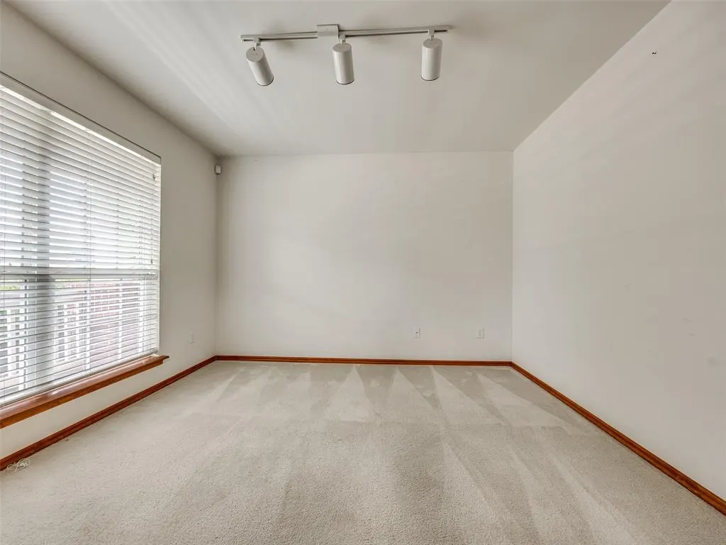 Photo 4 — 2621 NW 183rd Street, Edmond, OK 73012