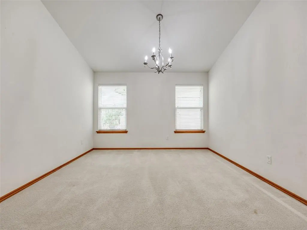 Photo 5 — 2621 NW 183rd Street, Edmond, OK 73012