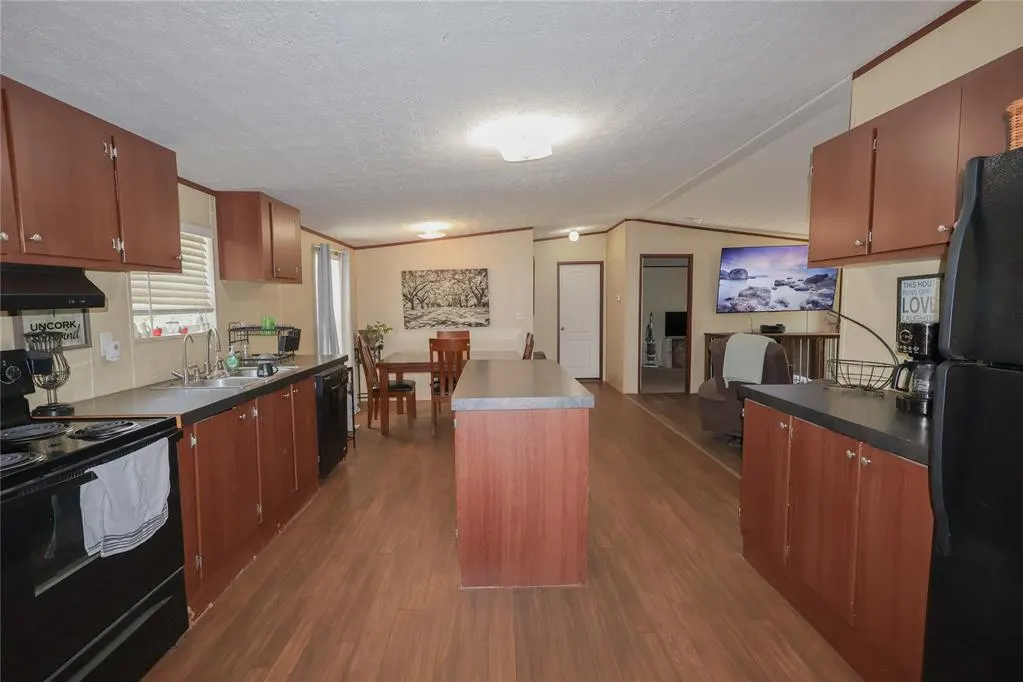 Photo 12 — 2047 County Road 1300 Road, Blanchard, OK 73010