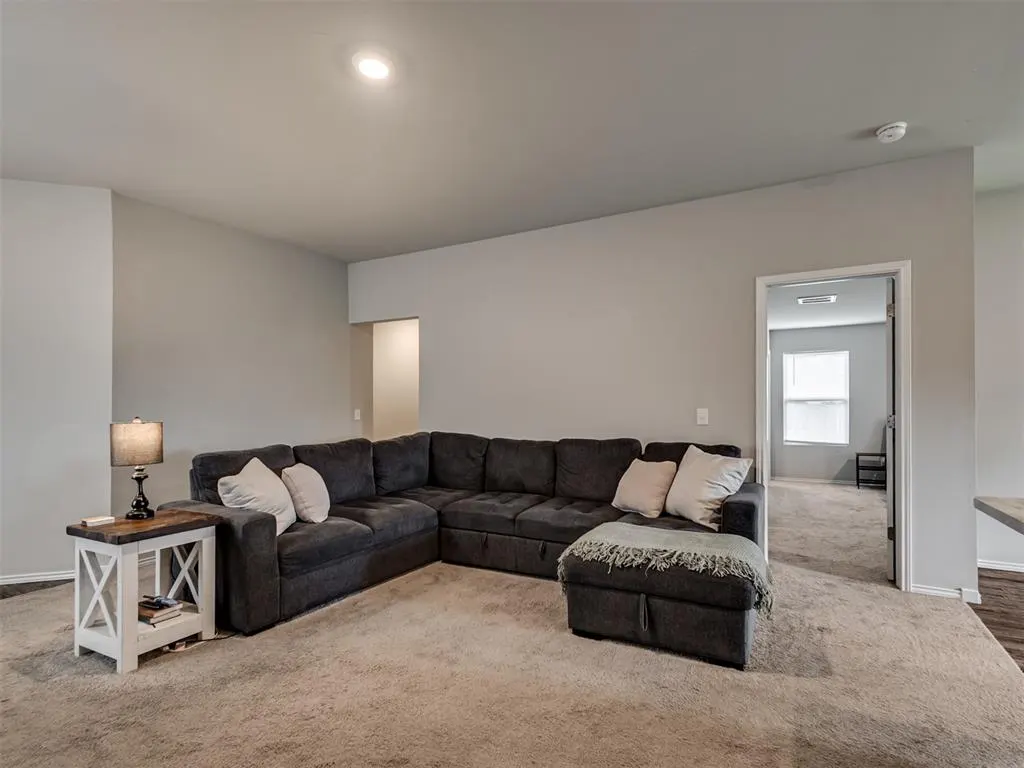 Photo 7 — 1410 Madison Avenue, Shawnee, OK 74804