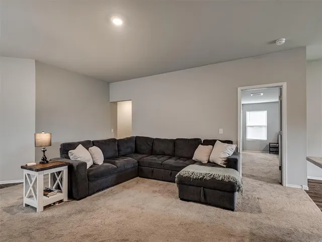 Photo 7 — 1410 Madison Avenue, Shawnee, OK 74804