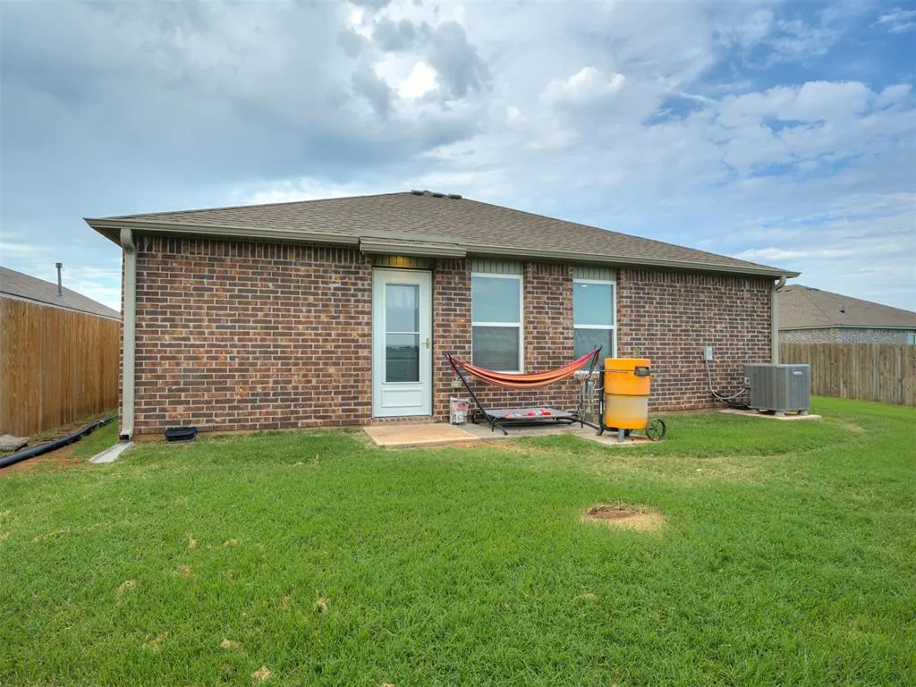 Photo 28 — 1410 Madison Avenue, Shawnee, OK 74804