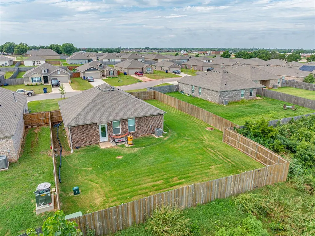 Photo 33 — 1410 Madison Avenue, Shawnee, OK 74804