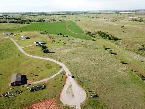 Photo 2 — 1451 County Road 1344, Chickasha, OK 73018