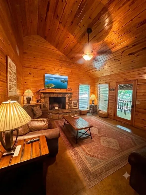 Photo 3 — 141 Laurel Branch Lane, Broken Bow, OK 74728
