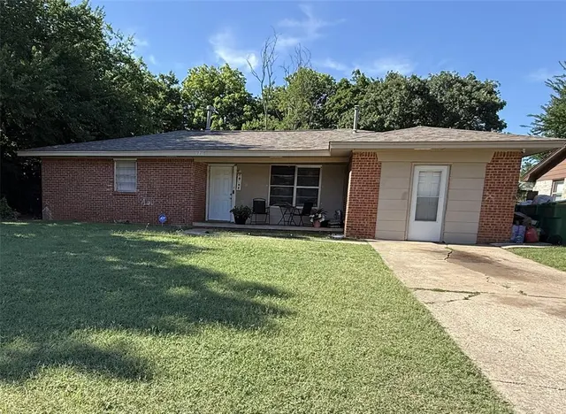 Photo 2 — 9205 NE 45th Street, Spencer, OK 73084